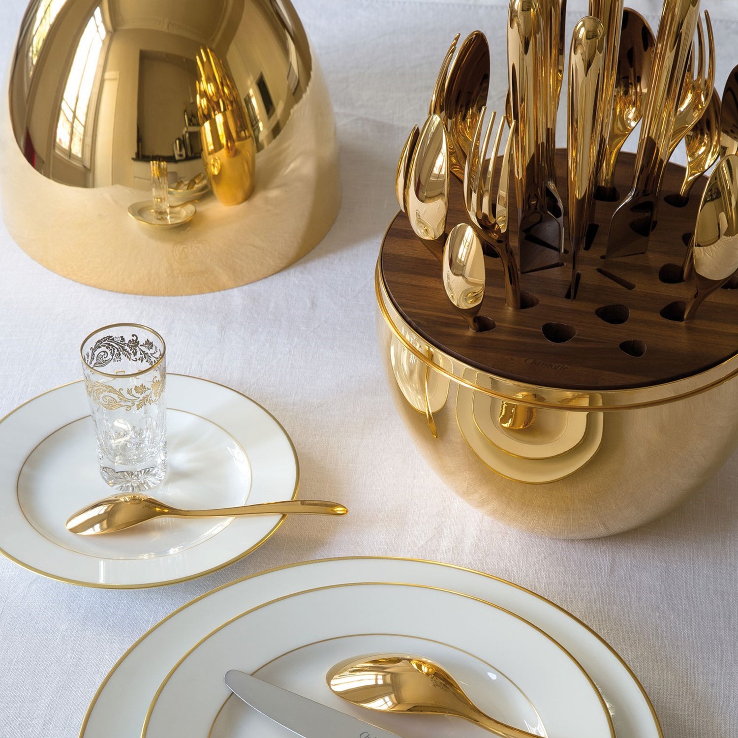 10010 Premium Cutlery Set 24 Pcs With Oval Shaped Stand Beautiful Stylish Oval Designed Cutlery Sets Egg-shaped Luxury Spoon Holder Set (Golden 24 Pcs Set)