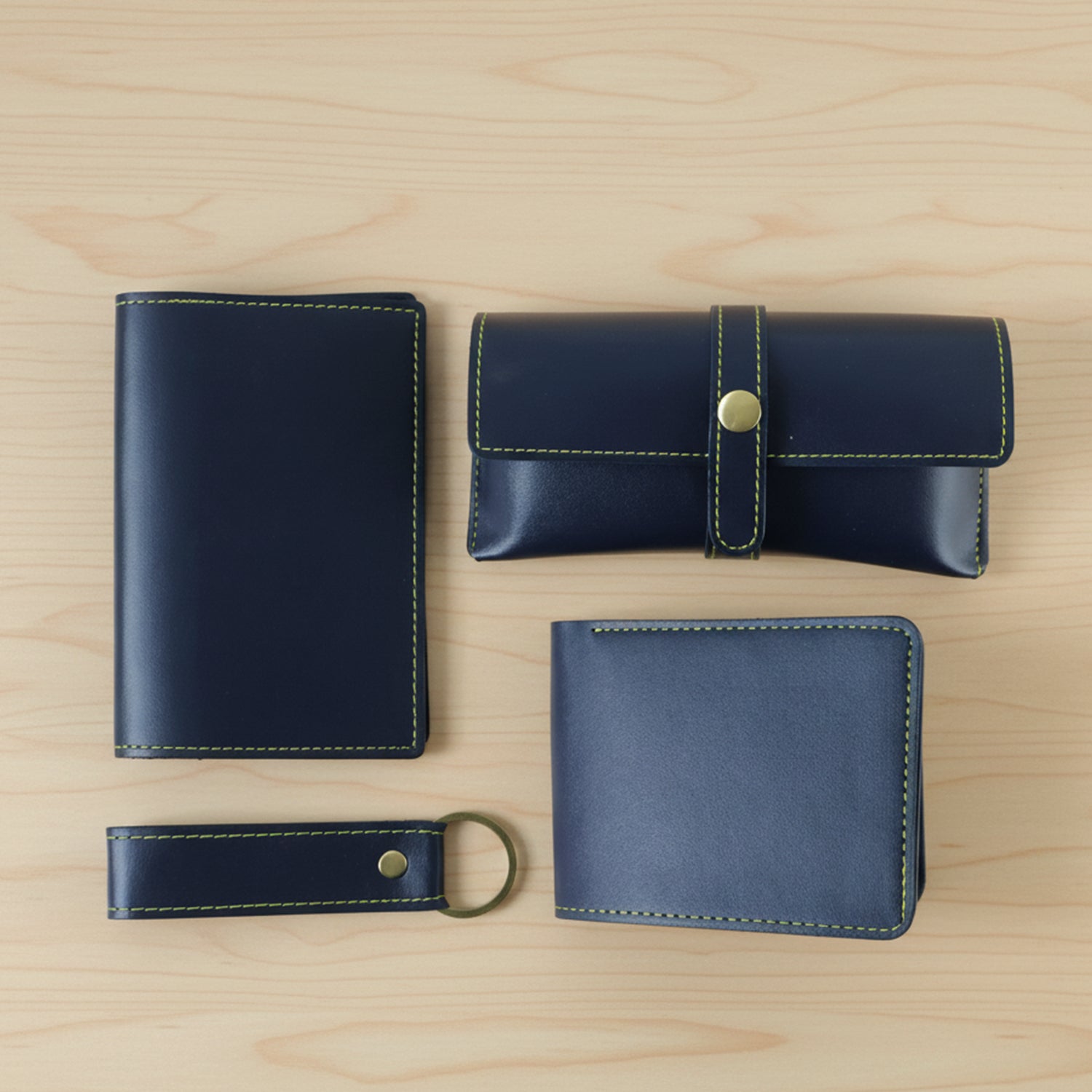 4 In 1 Premium Pu Leather Wallet Gift Set For Men (4 Pc Set)